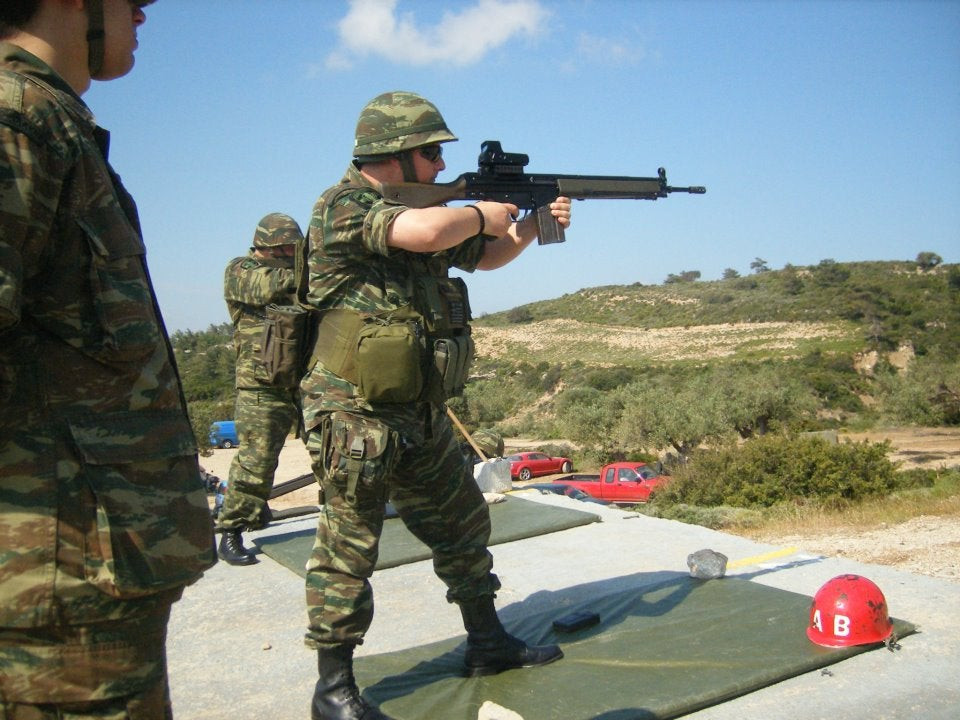 Στιγμιότυπα από την επιχειρησιακή εκπαίδευση Εθνοφυλάκων και Εφέδρων (βίντεο)